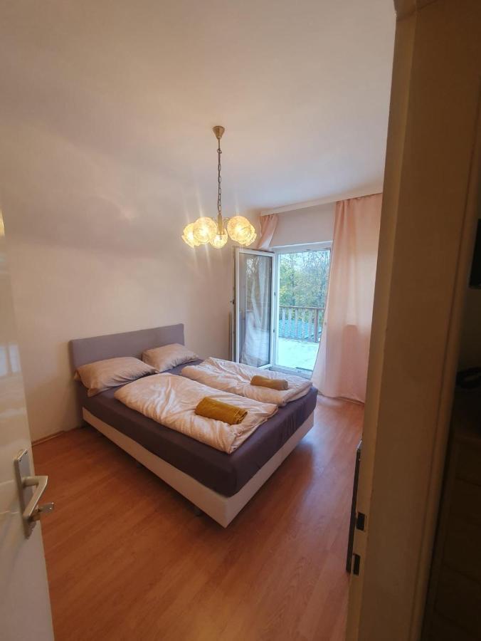 Breathtaking Shared Villa Near Danube River /W Garden And Parking Vienna Exterior photo